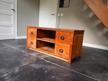 Teakhouten TV Meubel - 113x52x50 cm beschikbaar voor biedingen