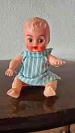 Schattig klein gemerkt popje 15 cm, Ophalen of Verzenden, Zo goed als nieuw, Pop