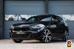 BMW X2 sDrive20i M-Sport M-Pakket /LED/PANODAK/HUD/MEMORY/KE, 1998 cc, Met garantie (alle), 1435 kg, Zwart