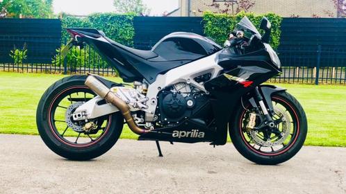 Aprilia RSV4, Motoren, Motoren | Aprilia, Particulier, Super Sport, meer dan 35 kW, 4 cilinders, Motorrijbewijs A, LED Verlichting