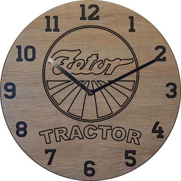 Themaklok met een Zetor tractor logo