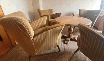 Cocktailstoel vintage midCentury clubfauteuil  beschikbaar voor biedingen