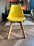 Eetkamerstoel geel (Sklum), Huis en Inrichting, Stoelen, Ophalen, Kunststof, Gebruikt, Overige kleuren