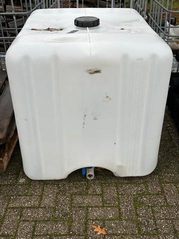 IBC Vat - 1000 Liter beschikbaar voor biedingen