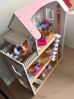 Leuk poppenhuis met veel accessoires, Kinderen en Baby's, Speelgoed | Poppenhuizen, Ophalen, Zo goed als nieuw, Poppenhuis