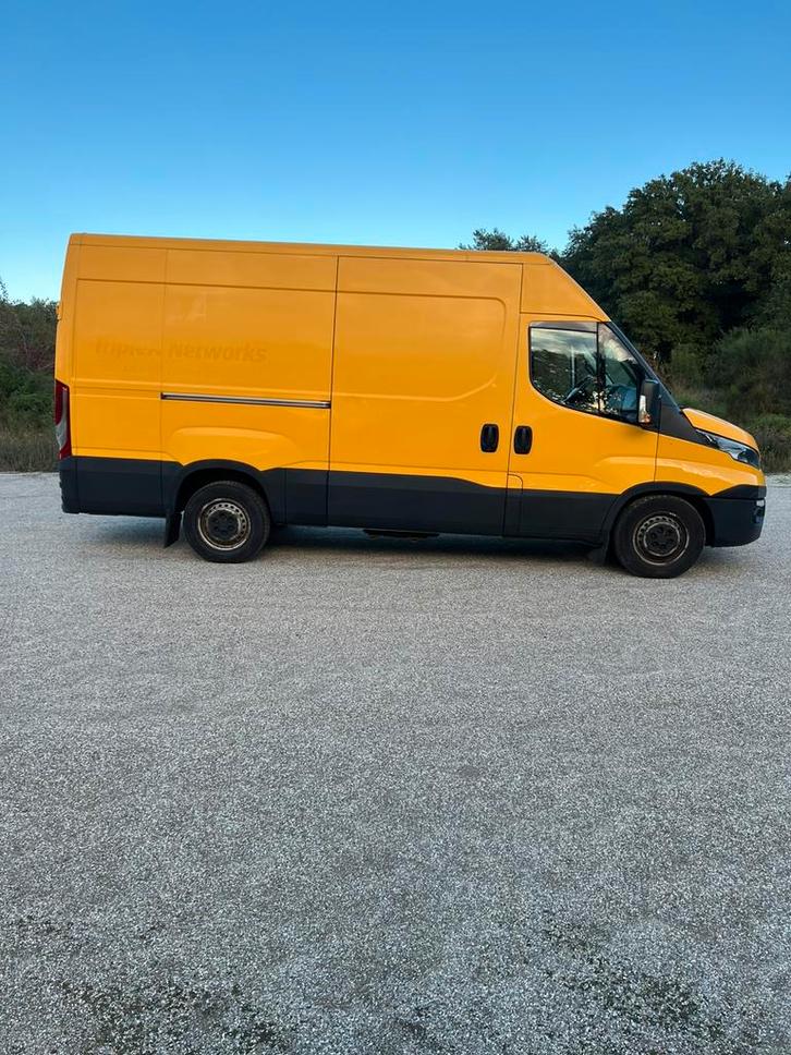 Iveco Daily 3.0 2016 bestelbus L2 H2 Automaat! Rijd super, Auto's, Bestelauto's, Bedrijf, ABS, Airbags, Airconditioning, Centrale vergrendeling