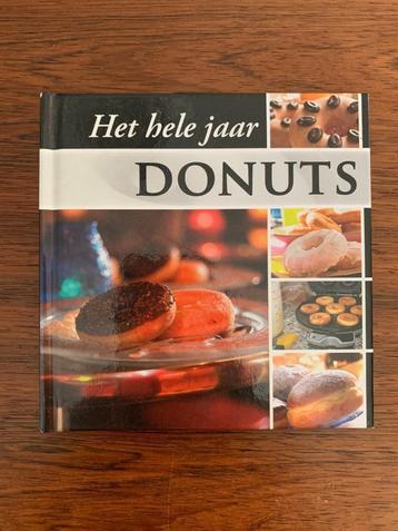 Het hele jaar donuts; 9789059645875; recepten, kookboek beschikbaar voor biedingen
