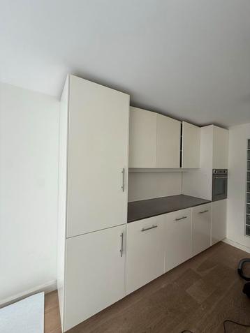 Keuken Kastenwand - Veel Opbergruimte! beschikbaar voor biedingen