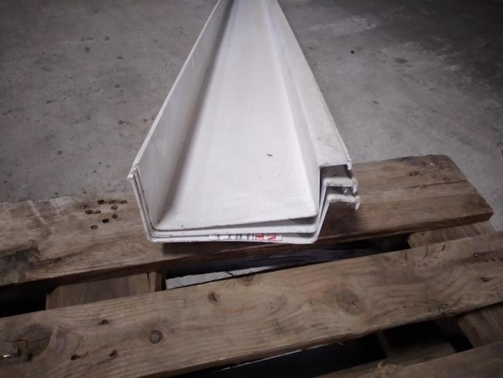 Polyester dakgoot, 3 x 3meter, bakbreedte ca 205 mm., Doe-het-zelf en Verbouw, Dakpannen en Dakbedekking, Zo goed als nieuw, Overige typen