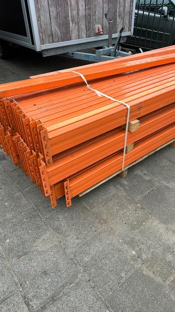 Stelling liggers 270 x 12 cm | 48 stuks beschikbaar voor biedingen