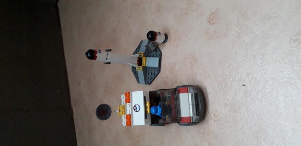 Lego city Satelliet lanceer platform 3366, Ophalen, Gebruikt