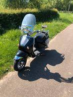 Zeer nette Aprilia habana met weinig km, Fietsen en Brommers, Scooters | Aprilia, Maximaal 45 km/u, Zo goed als nieuw, Mojito of Habana
