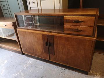 Amsterdamse School dressoir  beschikbaar voor biedingen