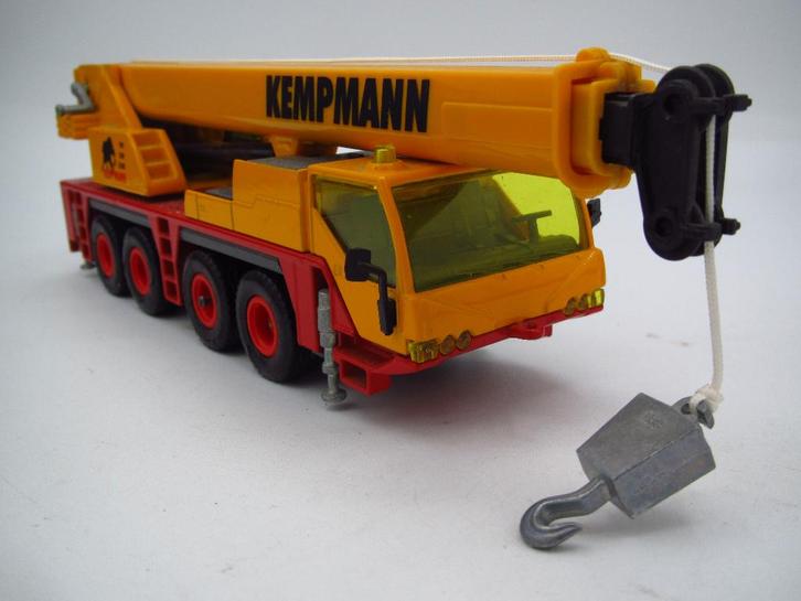Siku - 3730 Liebherr LTM 1060 Kraan '' Kempmann '' 1:55, Hobby en Vrije tijd, Modelauto's | 1:50, Zo goed als nieuw, Bus of Vrachtwagen