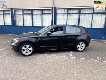 BMW 1-serie 116i Executive (( MOTOR NO GOOD )) KOPPAKING LEK beschikbaar voor biedingen