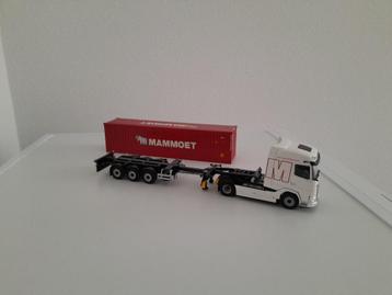 Daf XG+ Mammoet Ferry met Mammoet 40 voets container . beschikbaar voor biedingen