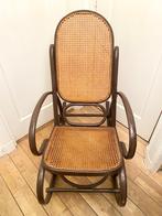 Vintage bentwood schommelstoel, Thonet stijl met webbing, Huis en Inrichting, Stoelen, Ophalen, Gebruikt, Bruin, Thonet