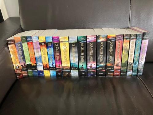 serie De Grijze Jager 1 t/m 17 en De Vroege Jaren 1 en 2, Boeken, Fantasy, Zo goed als nieuw, Ophalen