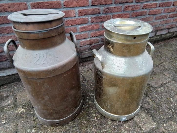 keer melk bussen 1keer zink ronden ketel 1 keer emalje ketel, Tuin en Terras, Tuinwanddecoratie, Gebruikt, Ophalen of Verzenden