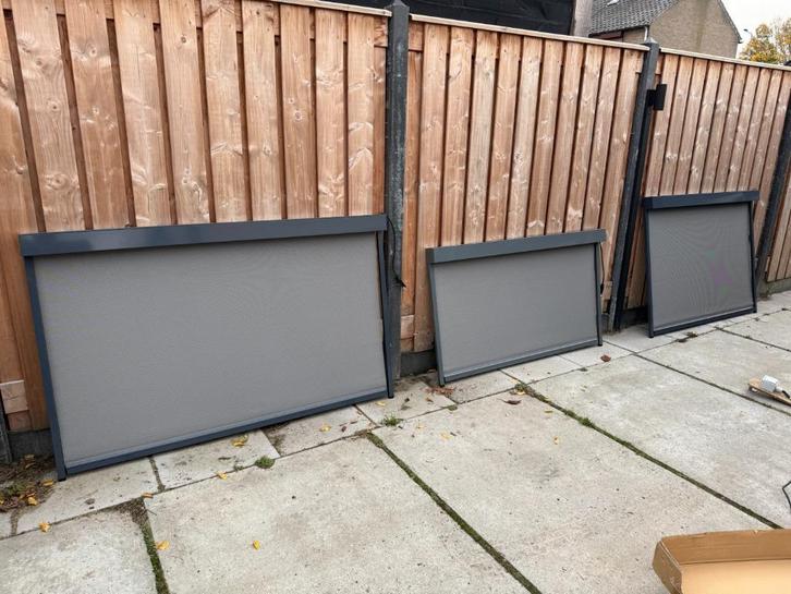 Diverse screens, meerdere aanwezig, Doe-het-zelf en Verbouw, Rolluiken, Nieuw, 100 tot 150 cm, 100 tot 150 cm, Overige kleuren