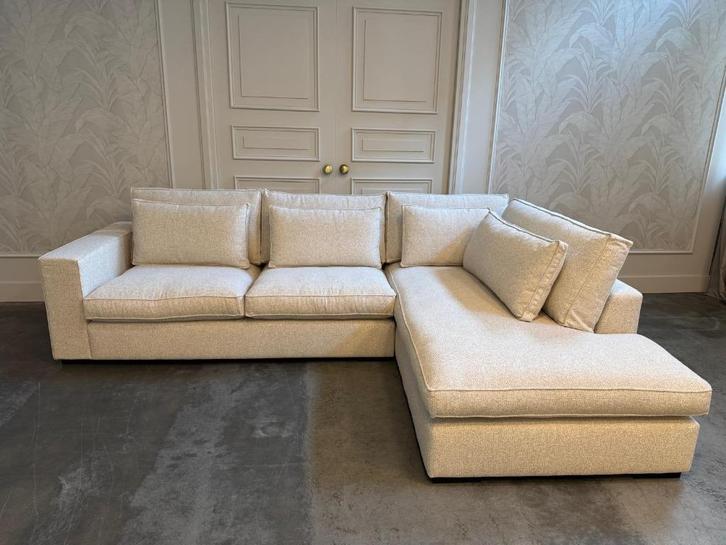 Hoekbank Annabelle l Whoon l Room108 l van €2214 voor €1499, Huis en Inrichting, Banken | Bankstellen, Nieuw, Hoekbank, Vierpersoons of meer