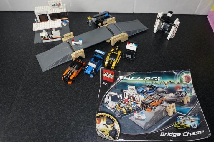 Lego Racers 8135 Bridge Chase, Kinderen en Baby's, Speelgoed | Duplo en Lego, Zo goed als nieuw, Lego, Complete set, Ophalen of Verzenden