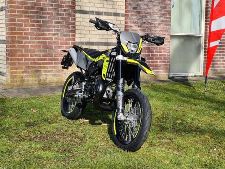 SHERCO 50 Supermoto Motard Track, Fietsen en Brommers, Brommers | Overige merken