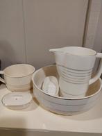 Lampetstel, beige,wit met gouden randje, Antiek en Kunst, Antiek | Servies compleet, Ophalen