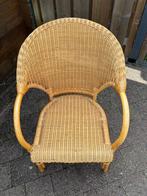 Rotan stoel, Huis en Inrichting, Stoelen, Ophalen, Overige kleuren, Riet of Rotan, Zo goed als nieuw