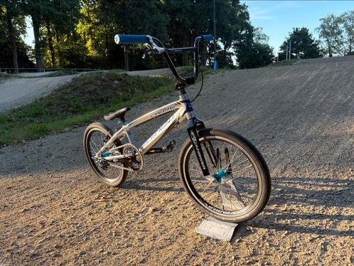 Chase element pro xl bmx, Fietsen en Brommers, Fietsen | Crossfietsen en BMX, Gebruikt, 20 tot 24 inch, Aluminium, V-brakes, Ophalen