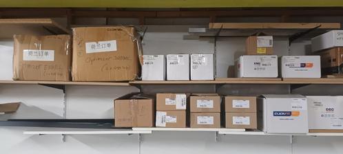 Partij bevestiging zonnepanelen en Growatt monitoring + div., Doe-het-zelf en Verbouw, Zonnepanelen en Toebehoren, Nieuw, Ophalen