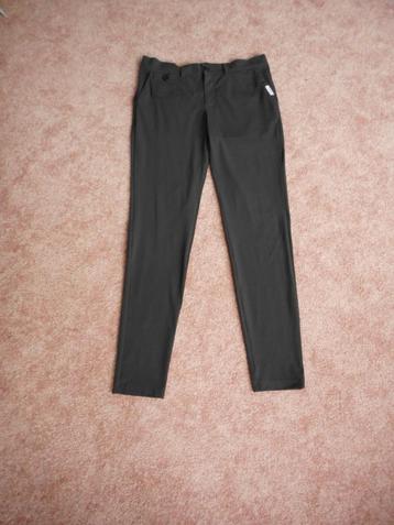 Nieuwe leuke travelstof broek Penn&Ink maat 40 Donkegrijs beschikbaar voor biedingen