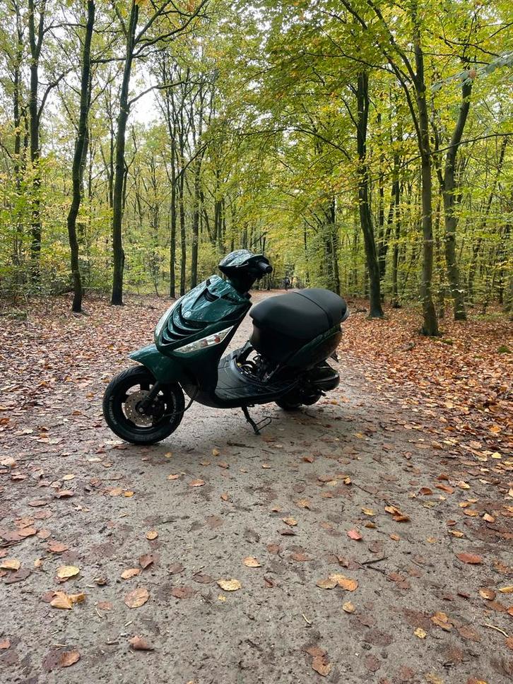 Piaggio Zip 150cc LC, Fietsen en Brommers, Scooters | Piaggio, Zo goed als nieuw, Zip, Tweetakt, Ophalen