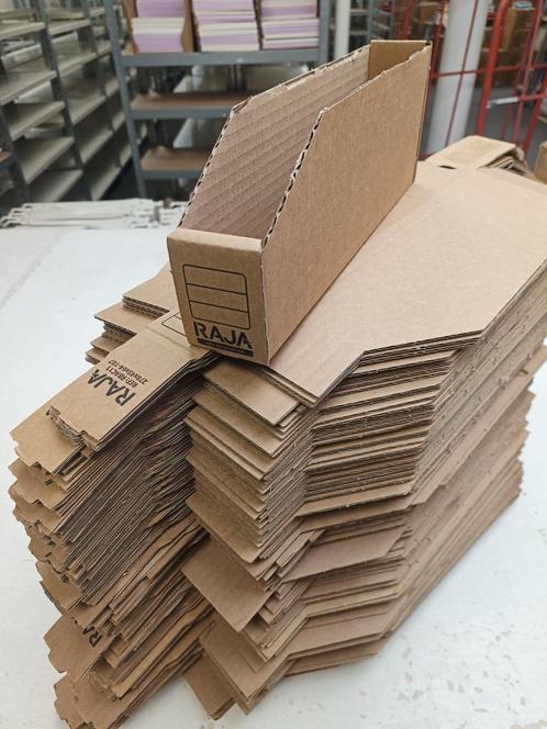 Gebruikte bruine kartonnen magazijnbakken Raja RBAC11, Doe-het-zelf en Verbouw, Kratten en Dozen, Zo goed als nieuw, Bak of Kist