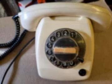 Verschillende telefoons beschikbaar voor biedingen