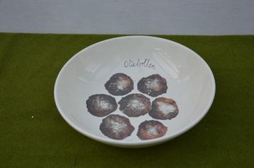 Grote oliebollen schaal van Jet Versteeg Ø 28 cm  beschikbaar voor biedingen