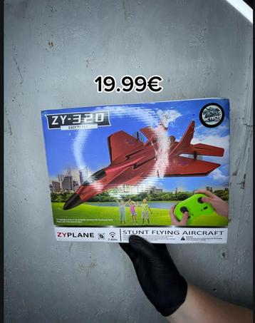 Rc vliegtuig SALE normaal 20.00 nu 18.00 beschikbaar voor biedingen
