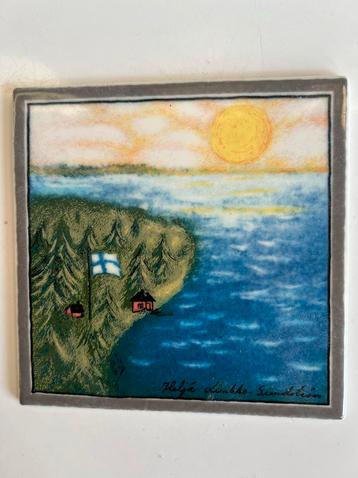 Vintage Fins Arabia Wandtegel ‘Summer’ Helja Sundstrom 1990 beschikbaar voor biedingen