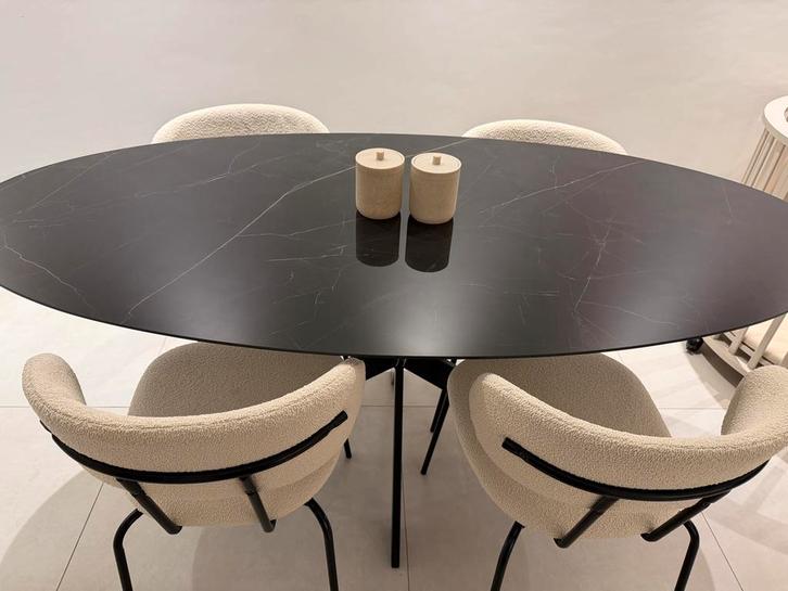 Marmeren Eettafel Kas20, Huis en Inrichting, Tafels | Eettafels, Zo goed als nieuw, 50 tot 100 cm, 150 tot 200 cm, Ovaal, Overige materialen