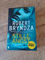 Robert Bryndza, stille angst, Boeken, Ophalen of Verzenden, Zo goed als nieuw
