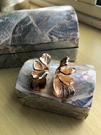 Gouden bladeren oorbellen, Ophalen of Verzenden, Nieuw, Goud, Knopjes of Stekers