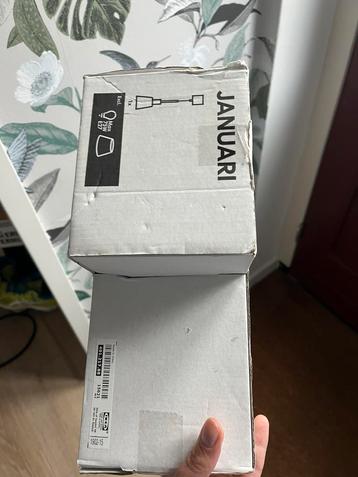 Januari Lamp