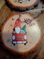 Kersthanger gnoom met auto, Ophalen of Verzenden