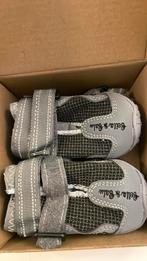 Hondenschoentjes, Ophalen, Nieuw