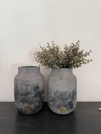2 stuks BRYNXZ planter neck stone black, Huis en Inrichting, Woonaccessoires | Vazen, Zwart, Aardewerk of Porselein, Nieuw, Ophalen of Verzenden