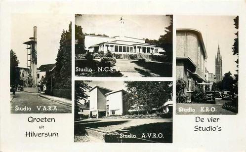 (300-482-011) Hilversum Groeten uit, Verzamelen, Ansichtkaarten | Nederland, Noord-Holland, Verzenden
