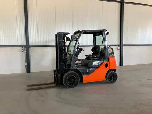 Toyota 02-8FGF20 heftruck (bj 2013), Zakelijke goederen, Machines en Bouw | Heftrucks en Intern transport, Heftruck, Overige aandrijving