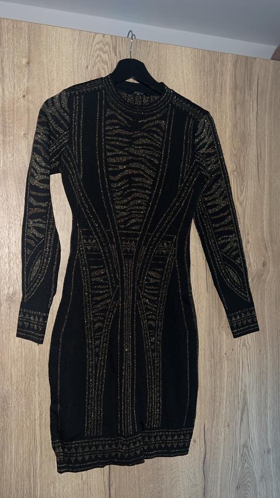 NIKKIE glitter jurk, Kleding | Dames, Jurken, Nieuw, Maat 34 (XS) of kleiner, Zwart, Knielengte, Ophalen of Verzenden