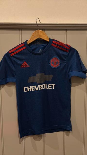 Net voetbalshirt, trainings shirt Adidas Manchester united beschikbaar voor biedingen