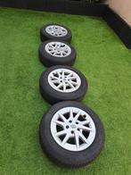 Winterbanden op lichtmetalen velgen + reserve Toyota Prius, Ophalen